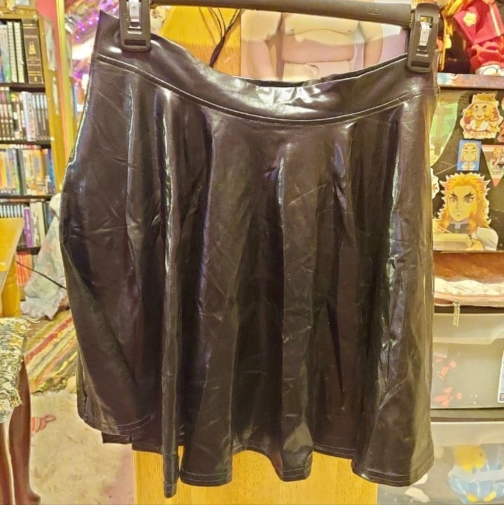 Black vinyl skater skirt